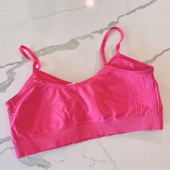 Neon Pink Bralette with Removable Padding / Bra with Soft Cups - Picture 2 of 7